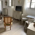 Jean Xxii Elegant Apartment Suite Spa Et Fitness With Balcony