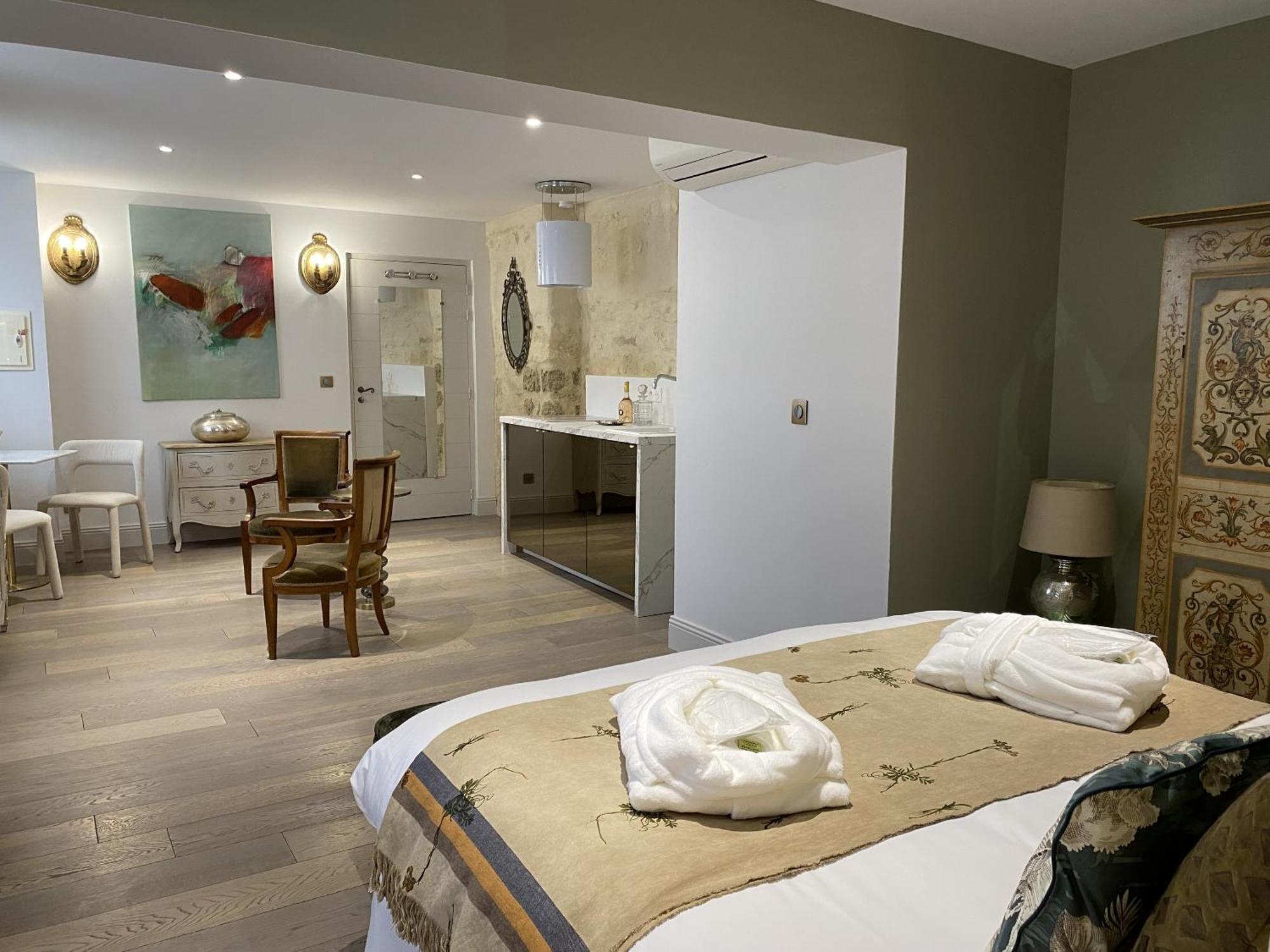 Jean Xxii Elegant Et Fitness With Balcony Appartement