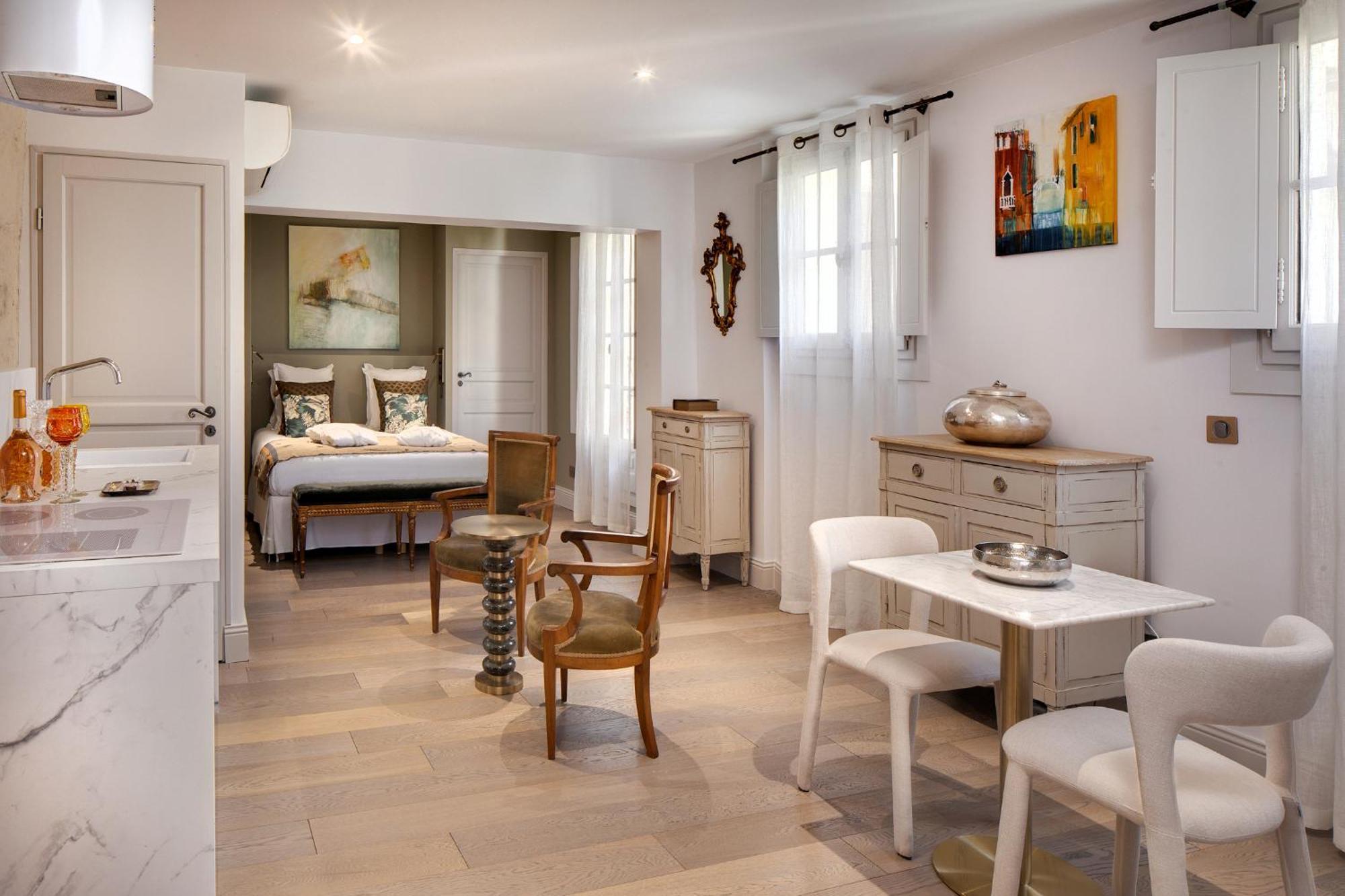 Appartement Jean Xxii Elegant Et Fitness With Balcony