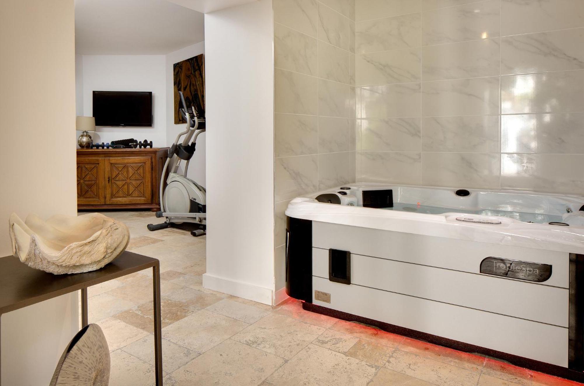 Jean Xxii Elegant Et Fitness With Balcony * Avignon